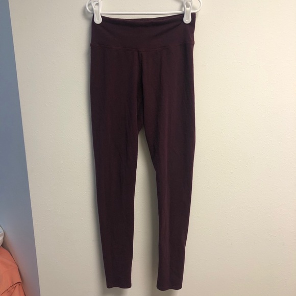 aerie Pants - Maroon Aerie leggings